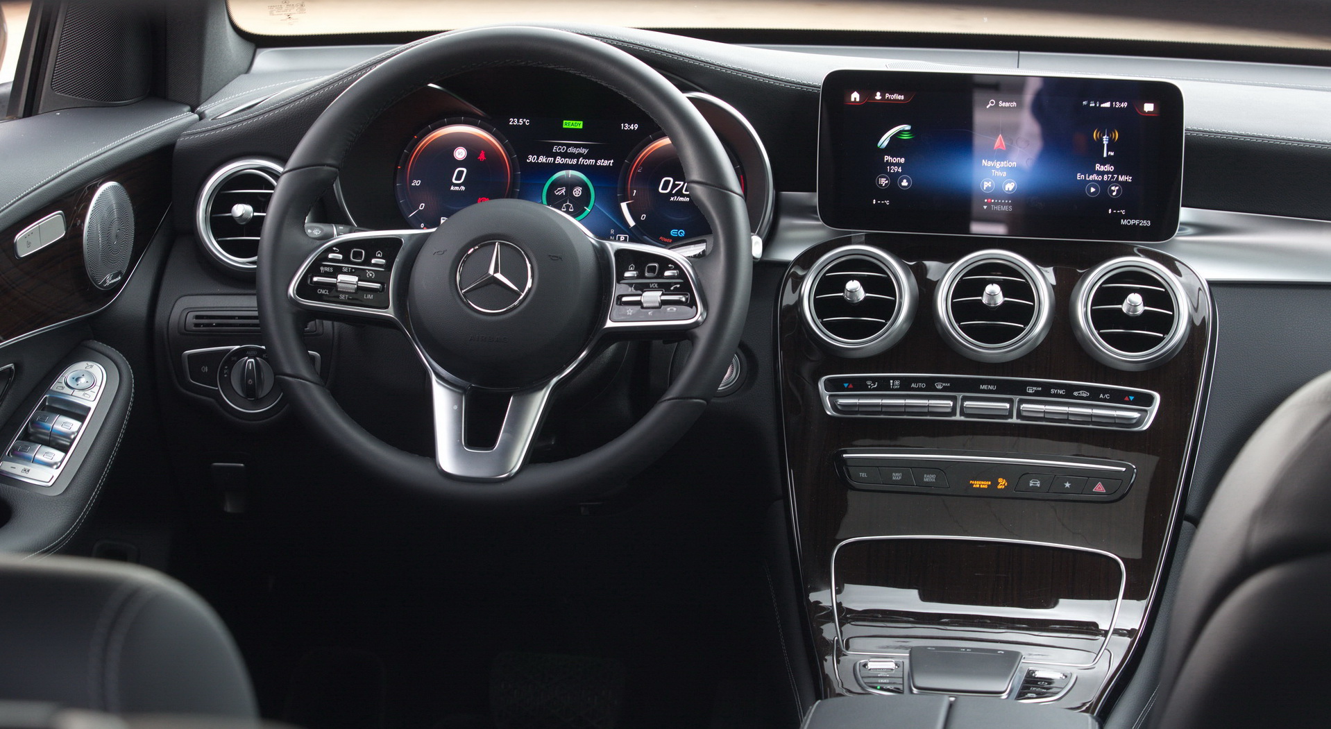 test-drive-mercedes-benz-glc-200-eq-4matic-coup-drive